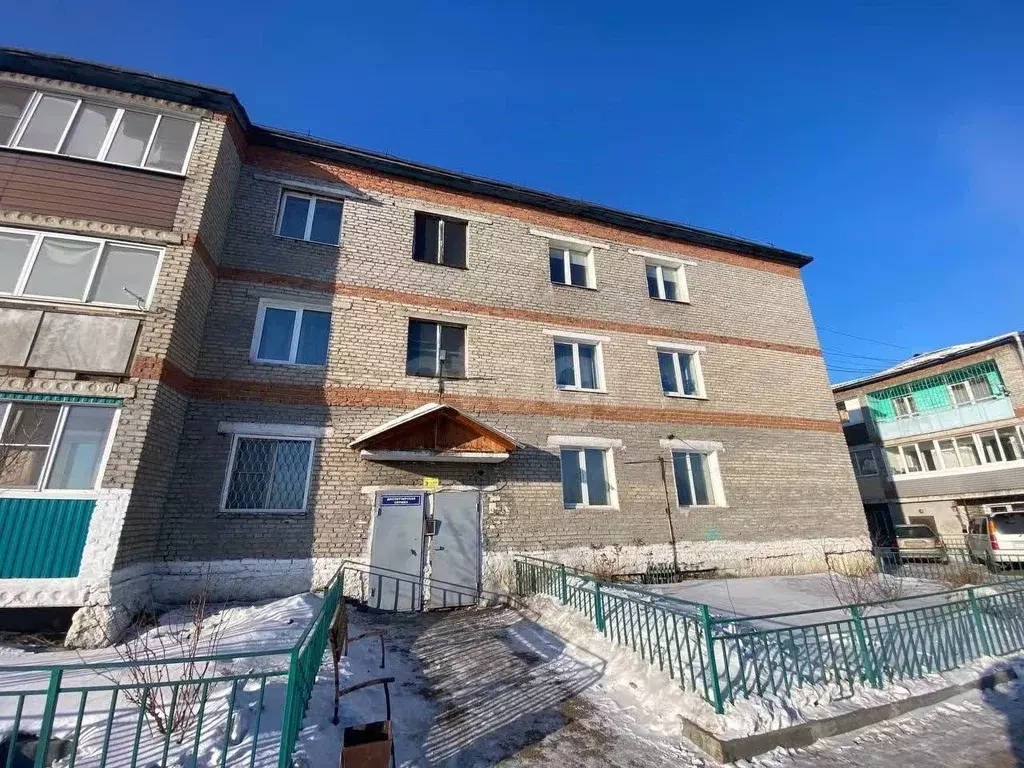 2-к кв. Бурятия, Иволгинский район, Сотниковское с/пос, с. Сотниково ... - Фото 2