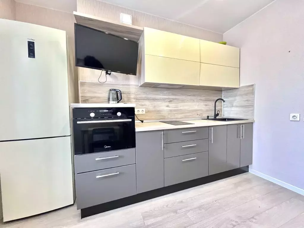 1-к кв. Башкортостан, Уфа бул. Давлеткильдеева, 16 (42.0 м) - Фото 1