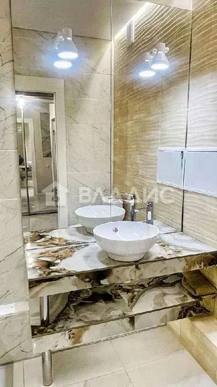 Продается 1-комнатная квартира - Фото 1