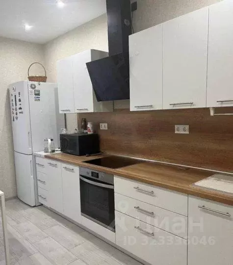 1-к кв. Кемеровская область, Кемерово просп. Ленина, 133 (30.0 м) - Фото 1