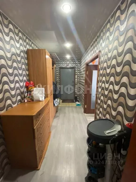 3-к кв. Хакасия, Абакан ул. Островского, 19 (65.0 м) - Фото 2