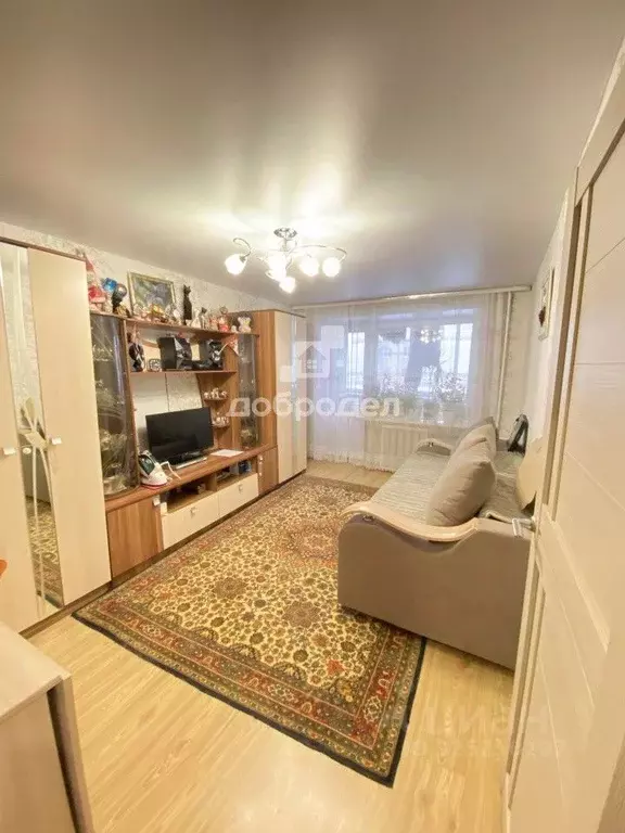 2-к кв. Свердловская область, Екатеринбург ул. Победы, 17А (43.0 м) - Фото 1