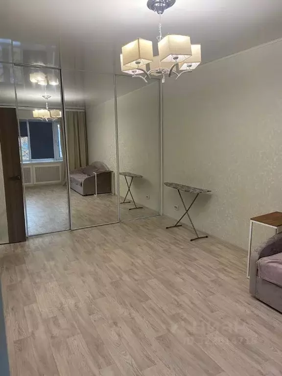 1-к кв. Ямало-Ненецкий АО, Новый Уренгой Надымская ул., 3А (39.8 м) - Фото 2