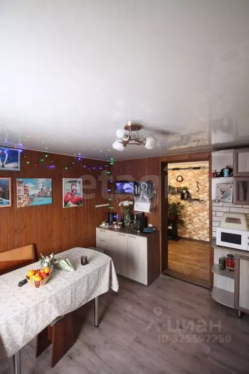 Дом в Красноярский край, Красноярск городской округ, пос. Солонцы ул. ... - Фото 1