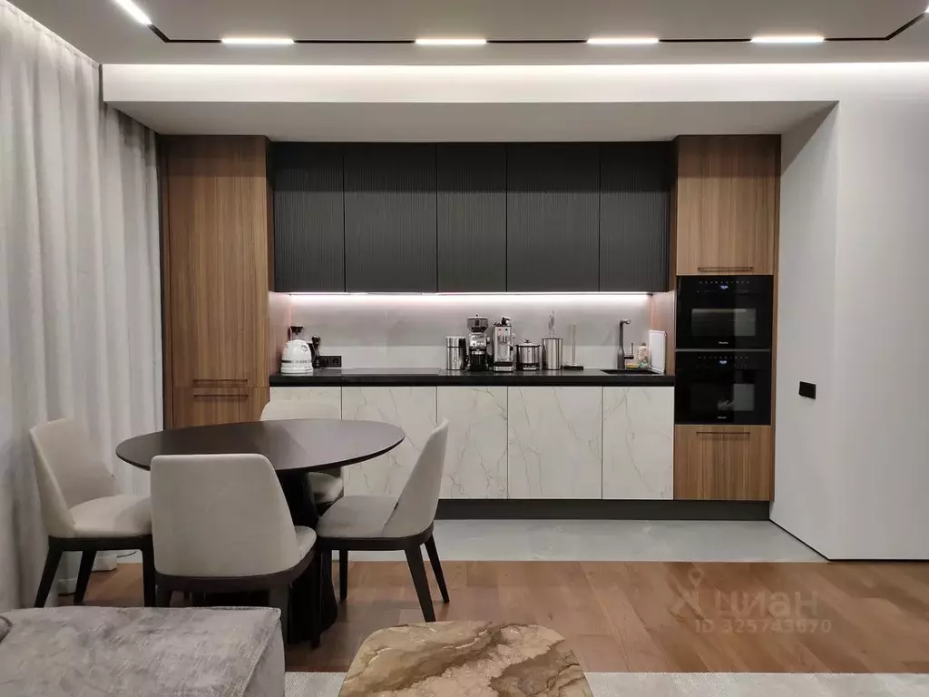 2-к кв. Свердловская область, Екатеринбург ул. Белинского, 108 (87.5 ... - Фото 1