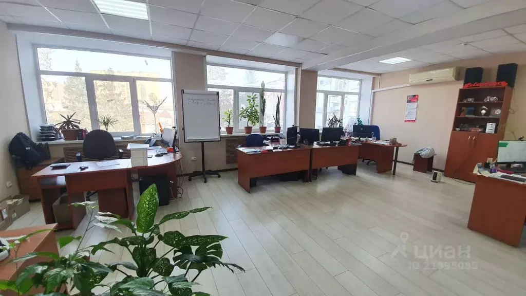 Офис в Кемеровская область, Кемерово ул. 50 лет Октября, 11М (120 м) - Фото 1