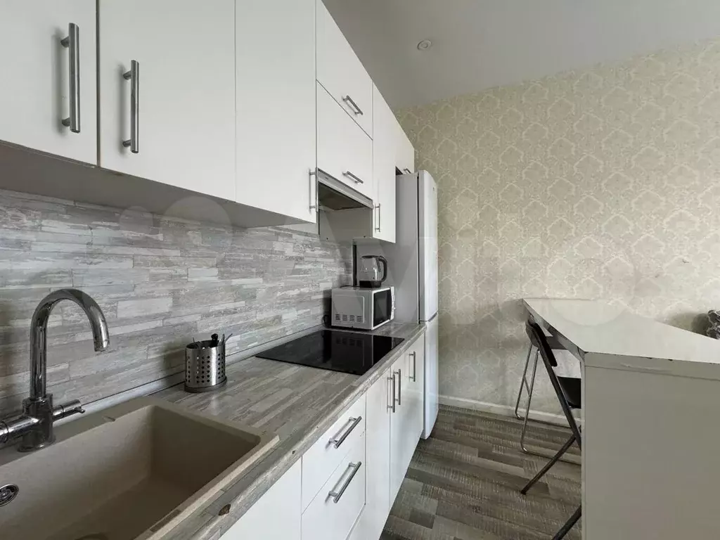 Квартира-студия, 30 м, 1/25 эт. - Фото 1