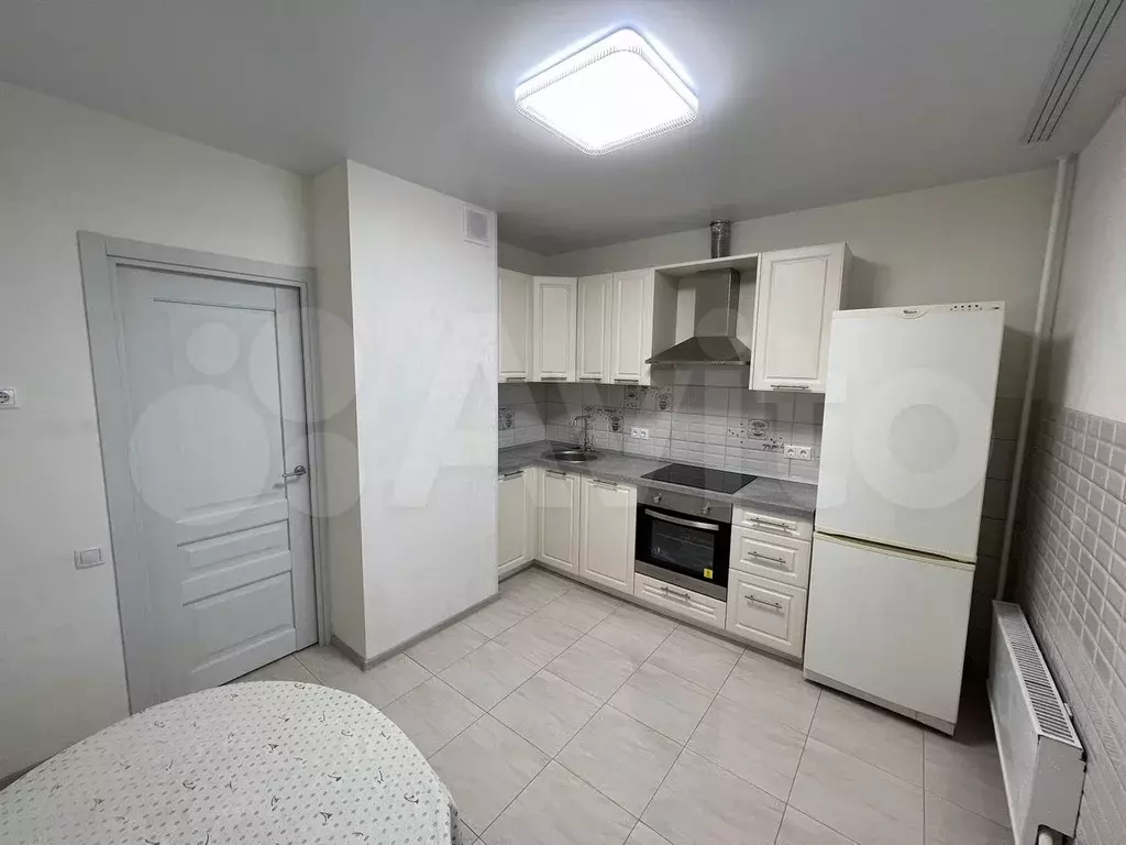 3-к. квартира, 90 м, 20/22 эт. - Фото 0