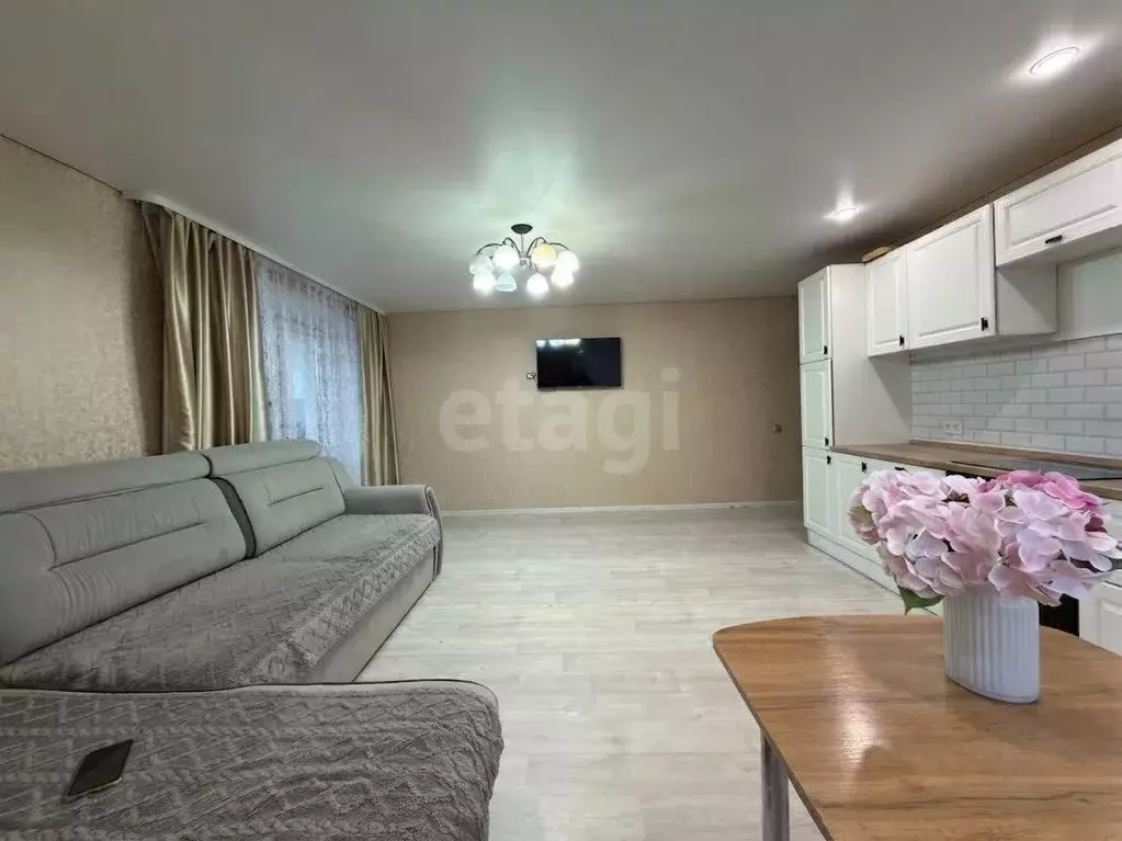 Квартира, 3 комнаты, 55 м - Фото 1