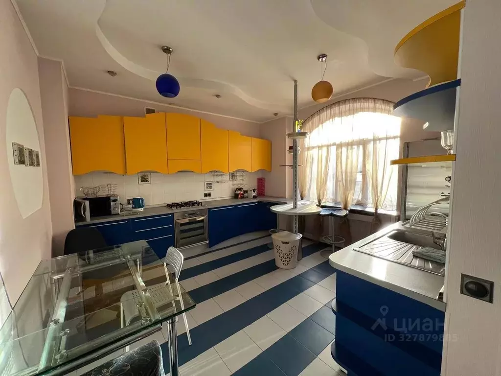 3-к кв. Санкт-Петербург Диагональная ул., 10 (66.7 м) - Фото 1