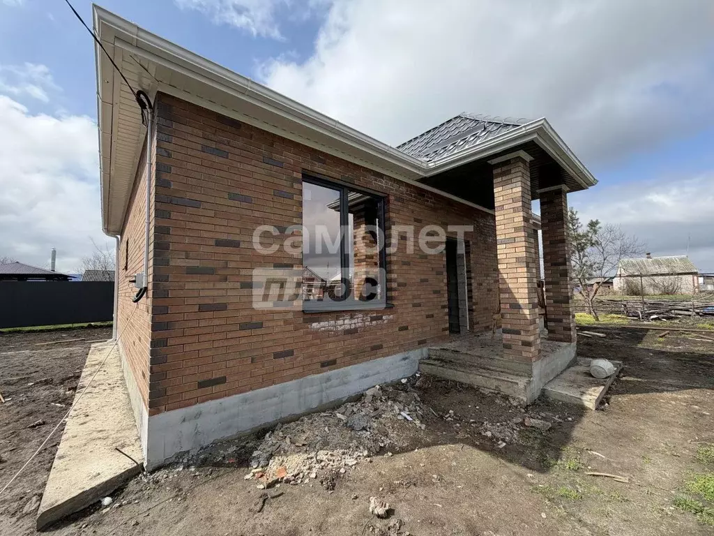 Дом в Краснодарский край, Кореновский район, Платнировское с/пос, ... - Фото 1