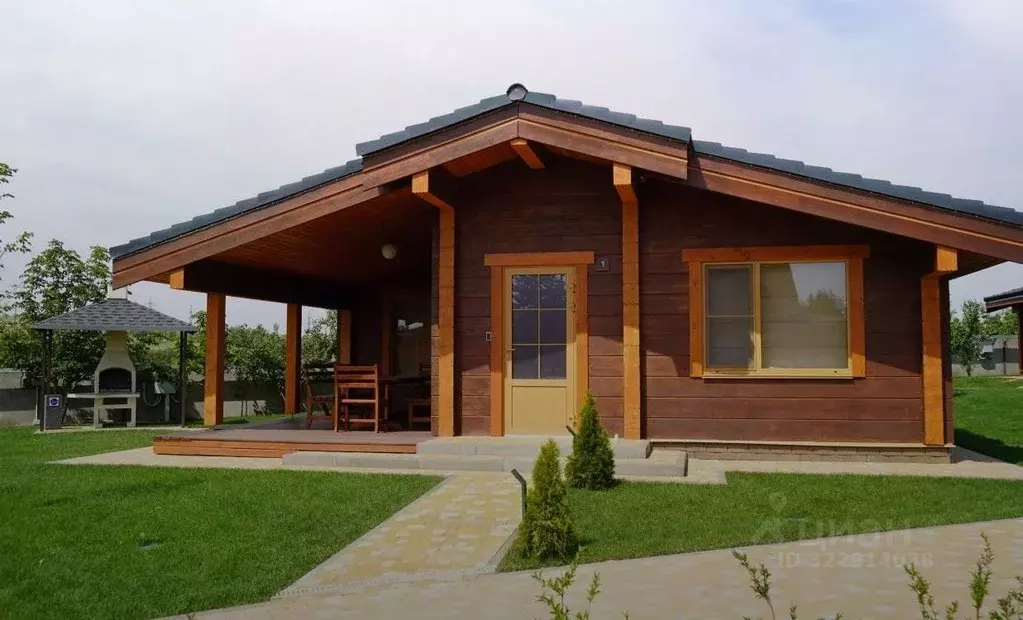 Дом в Волгоградская область, Камышин ул. Авиационная, 1 (81 м) - Фото 1