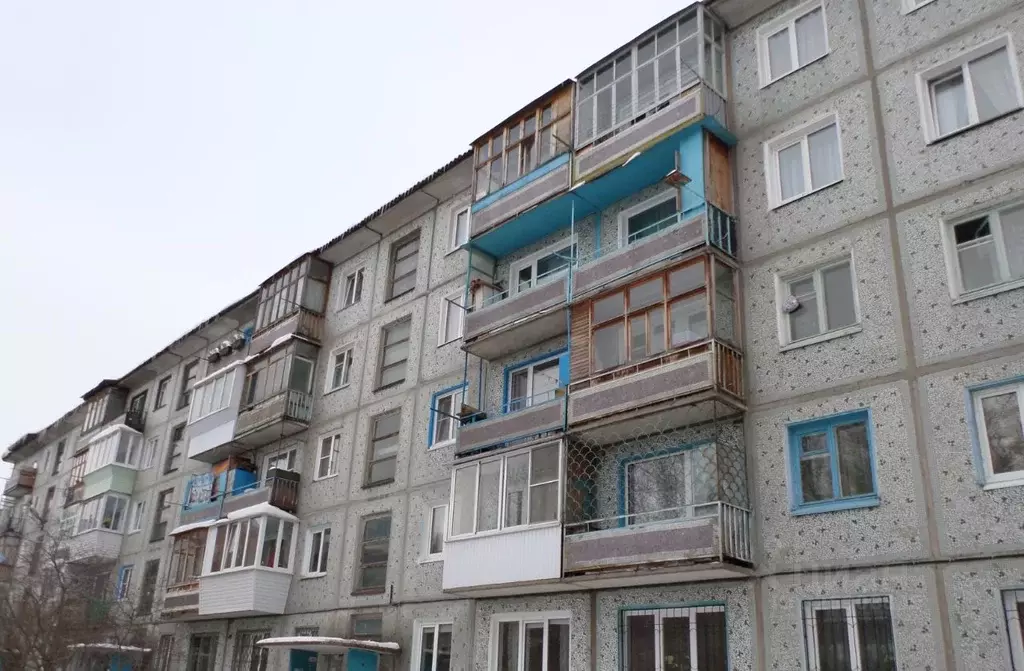 2-к кв. Омская область, Омск ул. 24-я Северная, 214 (43.0 м) - Фото 1