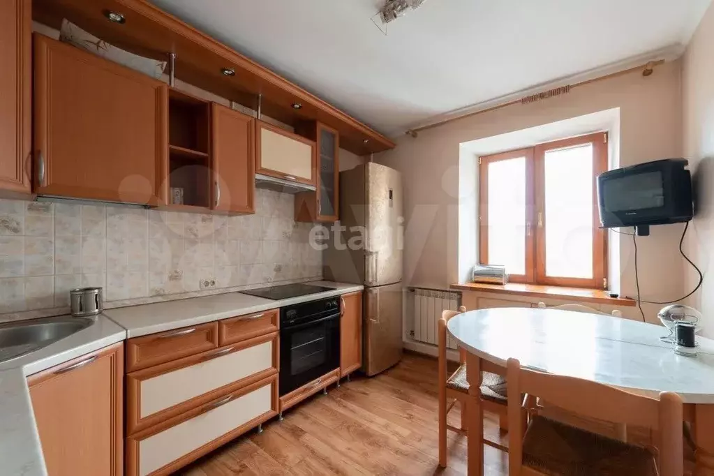 3-к. квартира, 75 м, 9/9 эт. - Фото 0