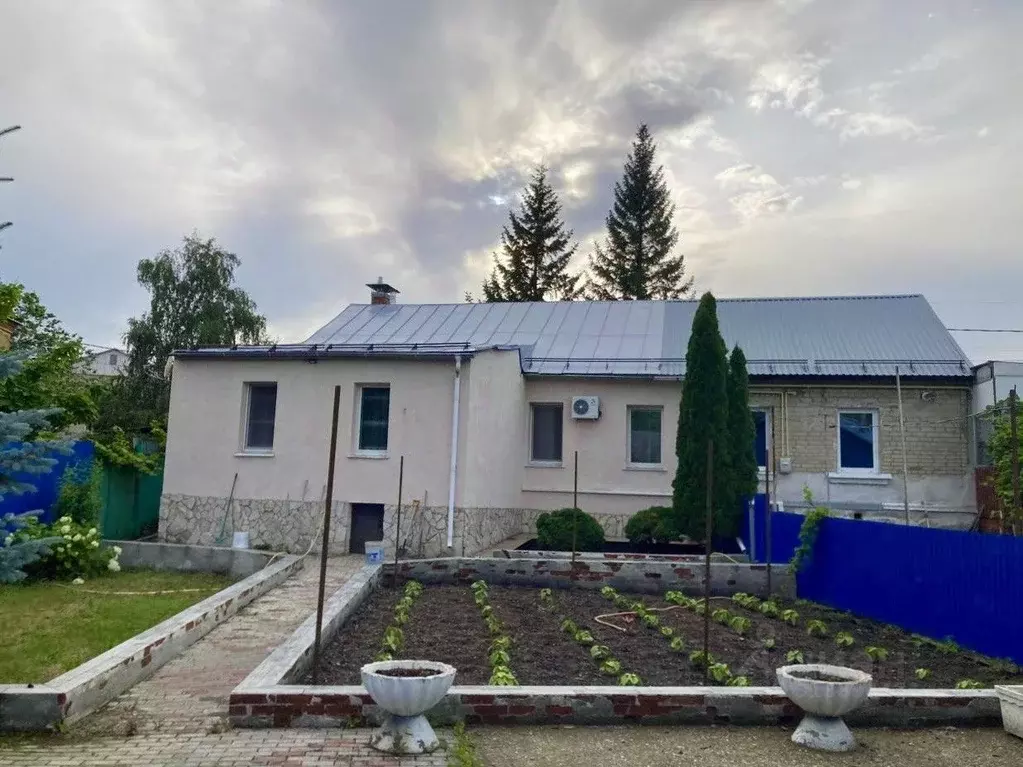 Дом в Саратовская область, Саратов ул. Имени П.И. Чайковского, 24 (133 ... - Фото 1