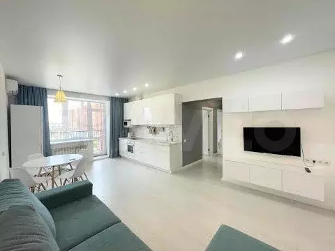 2-к. квартира, 60 м, 2/4 эт. - Фото 1