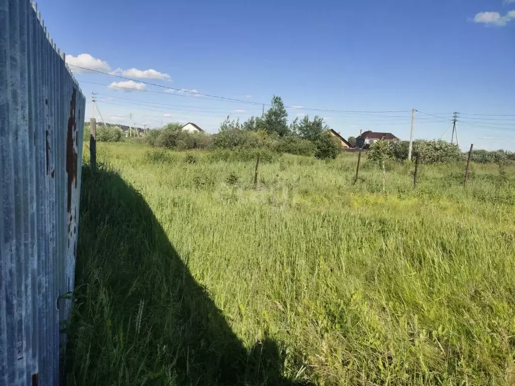 Участок в Тюменская область, Тюменский район, д. Молчанова Советская ... - Фото 0