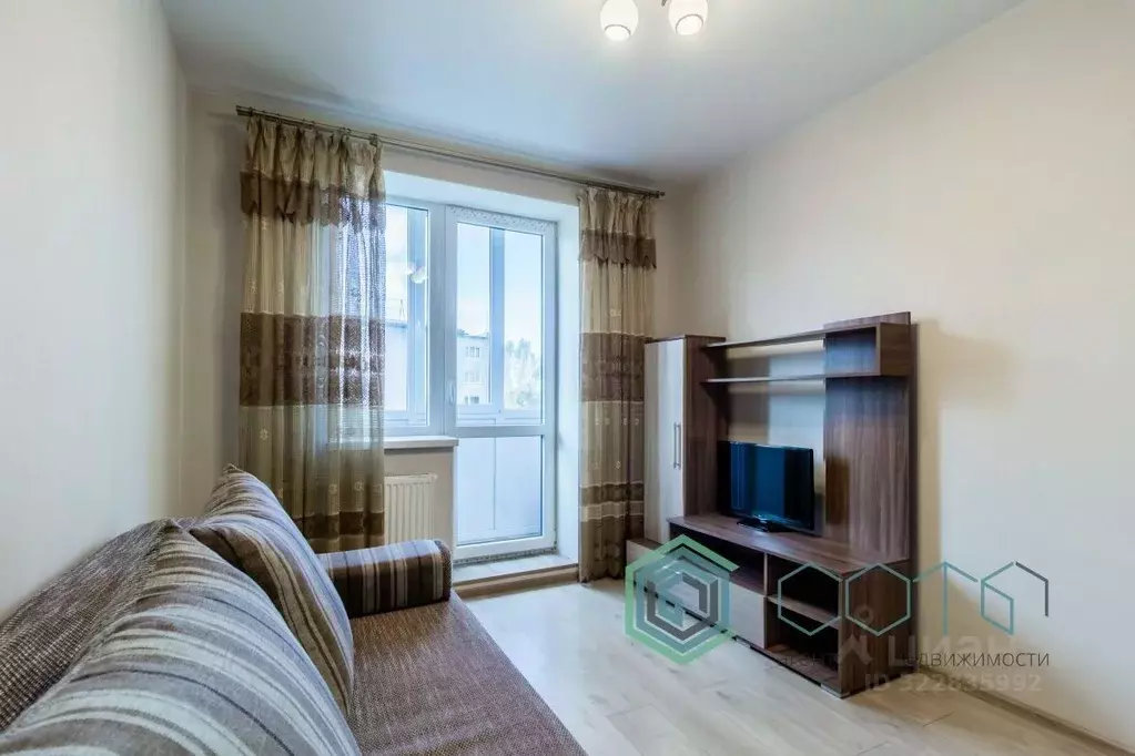 1-к кв. Калининградская область, Пионерский ш. Калининградское, 15Б ... - Фото 2