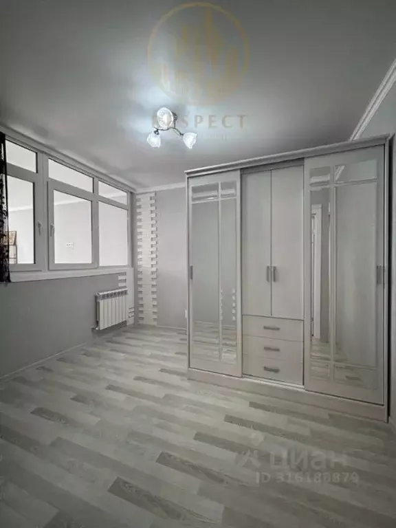 2-к кв. Ставропольский край, Минеральные Воды Советская ул., 78 (47.0 ... - Фото 0