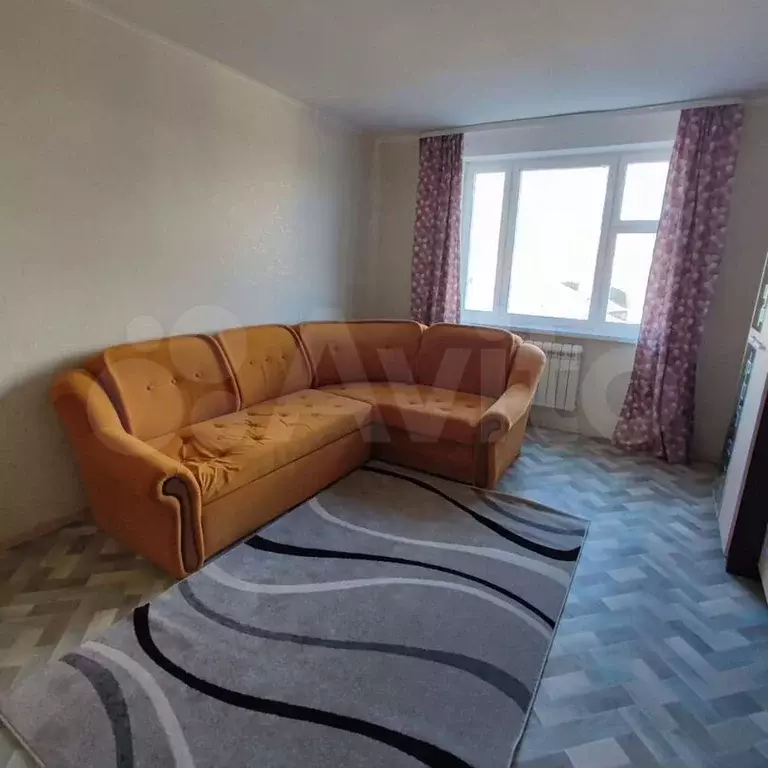 2-к. квартира, 60м, 5/5эт. - Фото 1