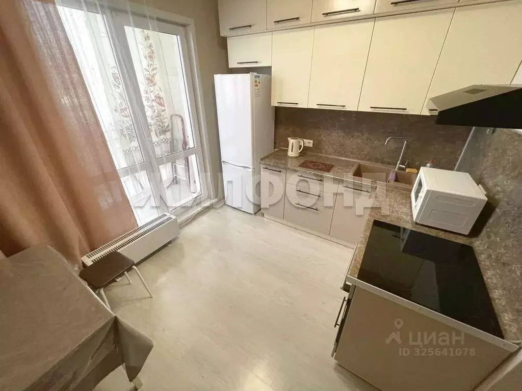 2-к кв. Новосибирская область, Новосибирск 1-я Чулымская ул., 112/4 ... - Фото 1