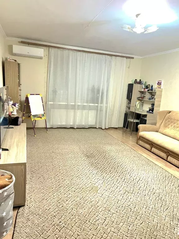 Продаётся 1-к квартира, 50.2 м - Фото 0