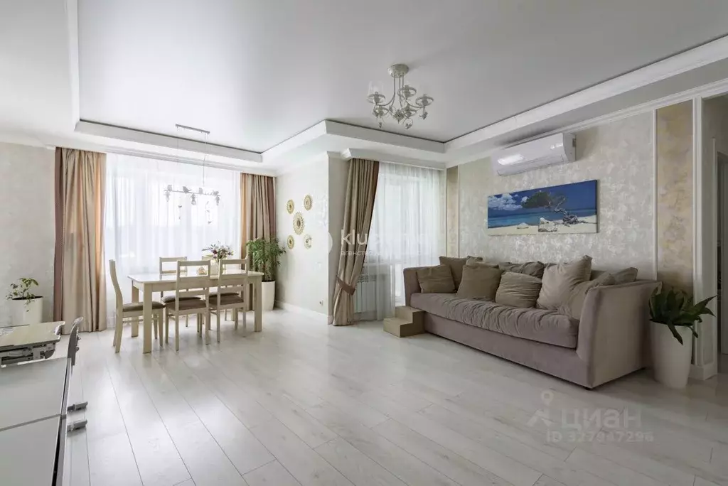 3-к кв. Татарстан, Казань ул. Баки Урманче, 1 (90.8 м) - Фото 1