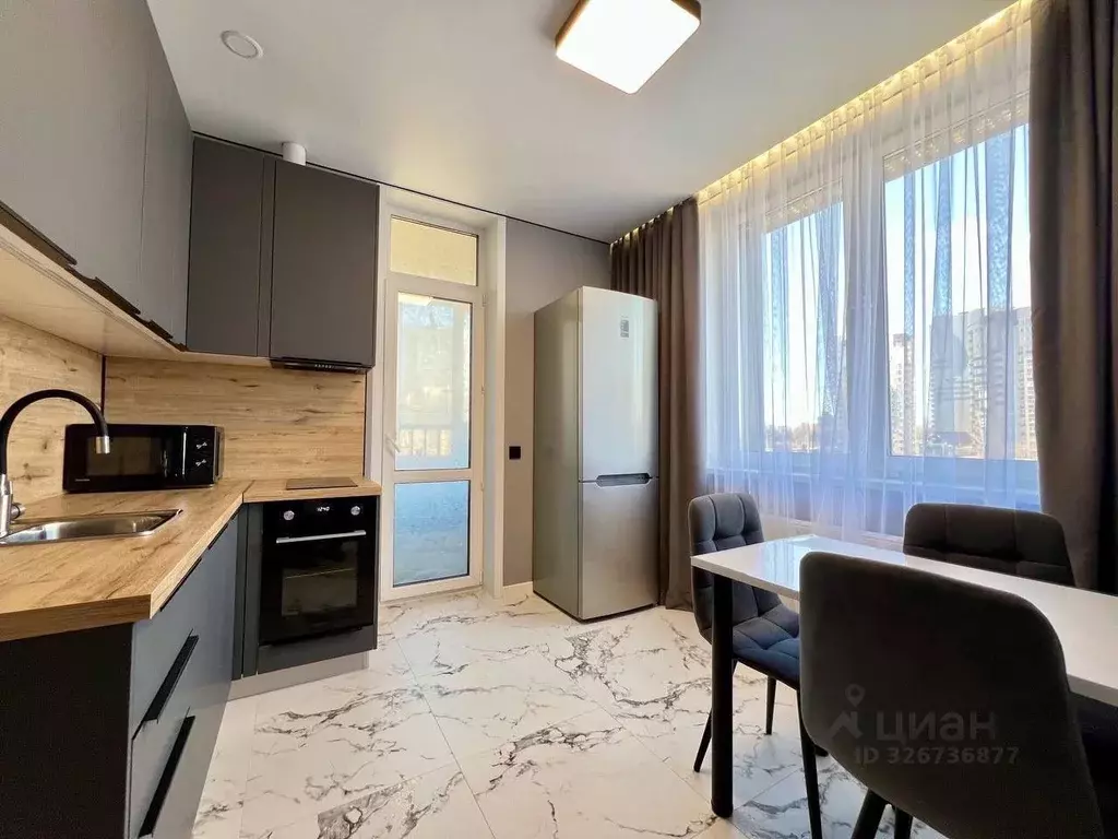 1-к кв. Татарстан, Казань ул. Аделя Кутуя, 100 (40.0 м) - Фото 2