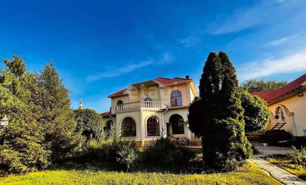 Дом в Астраханская область, Приволжский район, с. Началово ул. ... - Фото 1