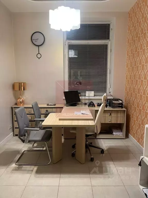 Офис в Калининградская область, Калининград ул. Богдана Хмельницкого, ... - Фото 1