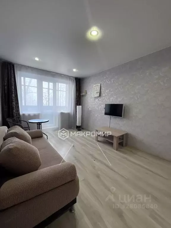 1-к кв. Челябинская область, Челябинск ул. Братьев Кашириных, 106 ... - Фото 1