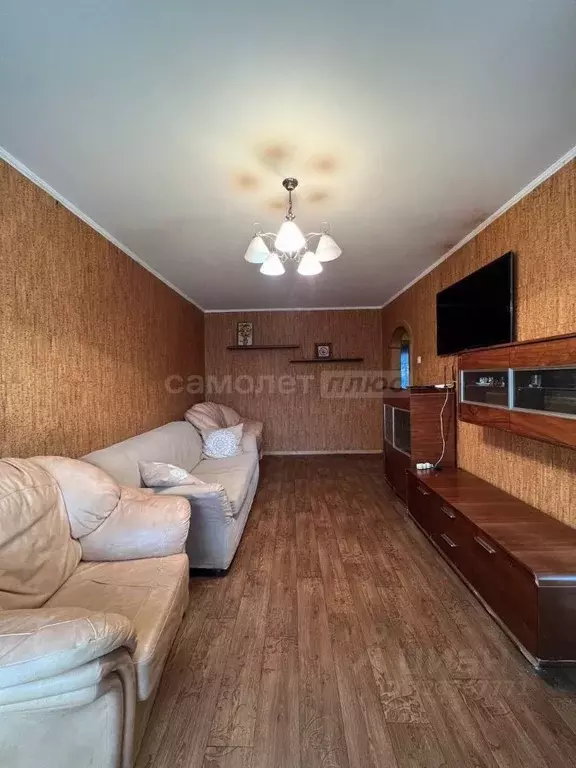 3-к кв. Московская область, Наро-Фоминск ул. Профсоюзная, 40 (62.8 м) - Фото 2