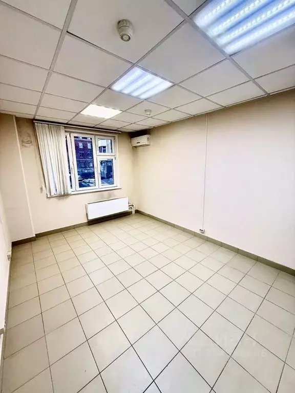 Помещение свободного назначения в Москва Береговой проезд, 7 (16 м) - Фото 1