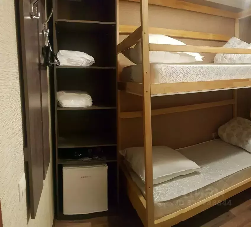 Комната Красноярский край, Красноярск Взлетка мкр, ул. Батурина, 20 - Фото 2