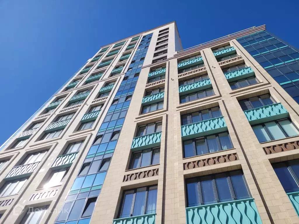 Продаётся 2-к квартира, 111.8 м - Фото 1