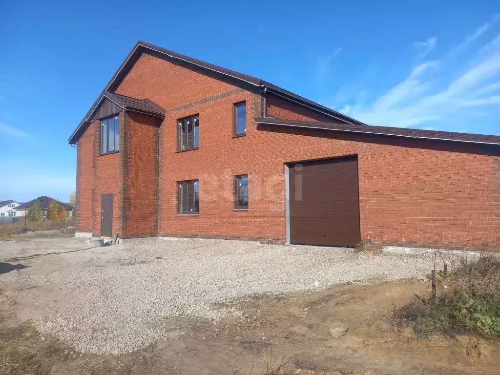 Дом в Свердловская область, Богданович ул. Солнечная, 11 (220 м) - Фото 1