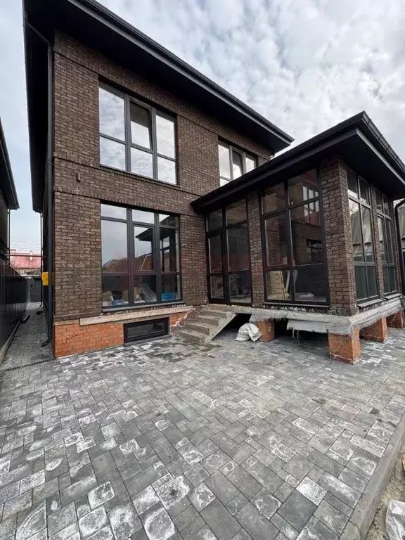 Дом в Ростовская область, Ростов-на-Дону ул. Лобачевского (240 м) - Фото 1