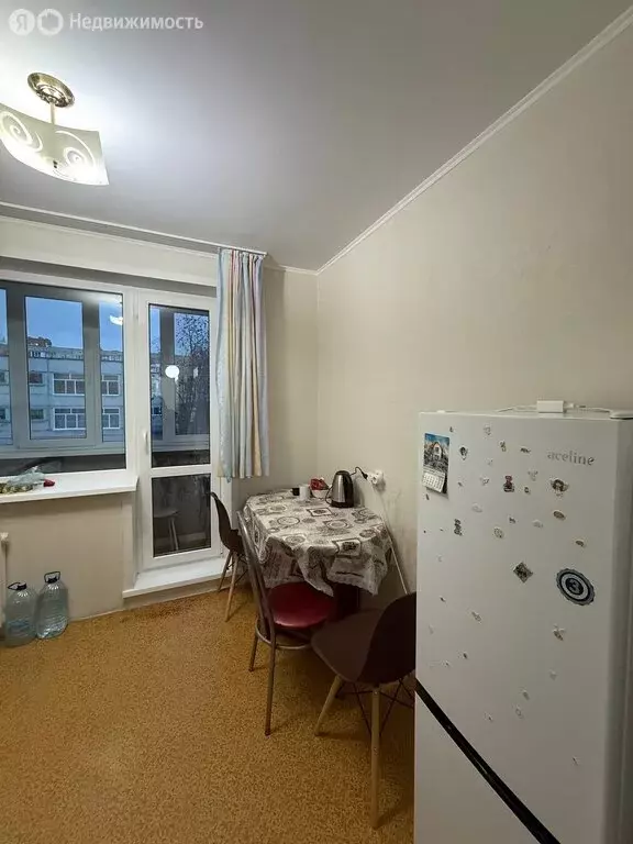 1-комнатная квартира: Чебоксары, проспект Максима Горького, 23 (40 м) - Фото 0