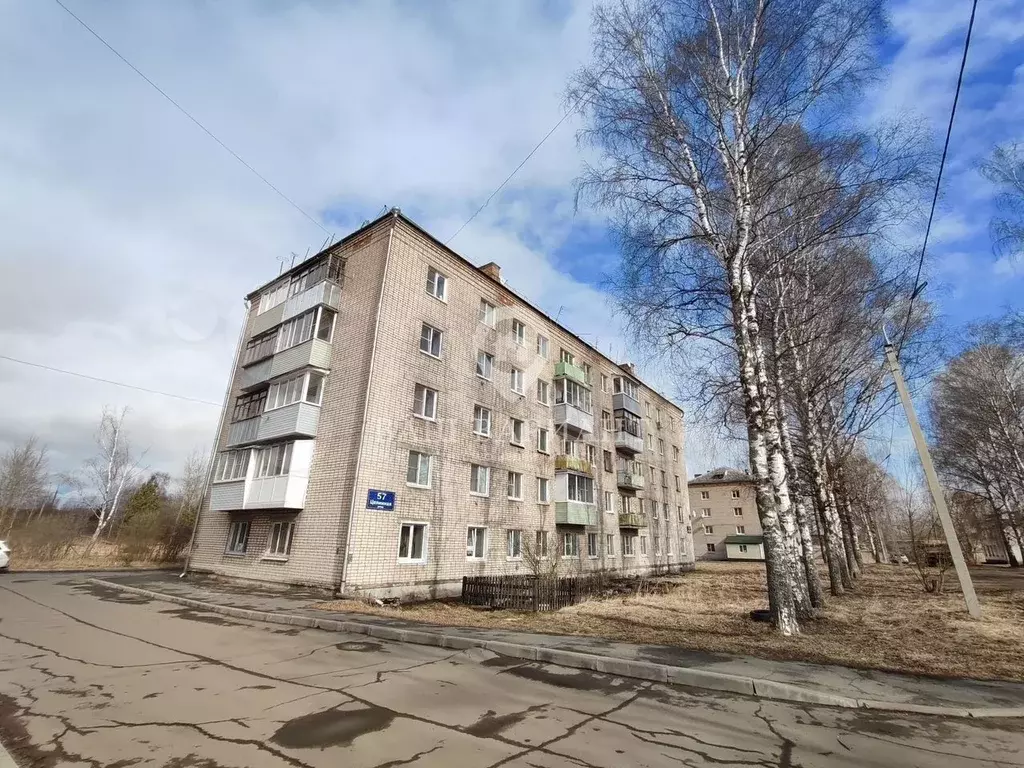 2-к. квартира, 41 м, 5/5 эт. - Фото 0