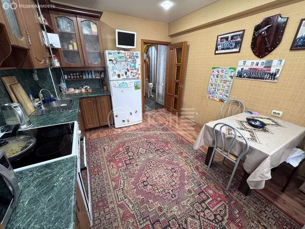 2-комнатная квартира: Бийск, улица Георгия Прибыткова, 3 (50 м) - Фото 1