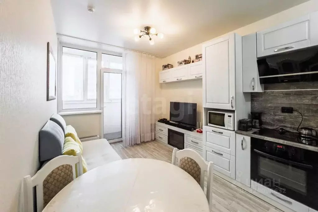 1-к кв. Ульяновская область, Ульяновск ул. Александра Невского, 2Е ... - Фото 1