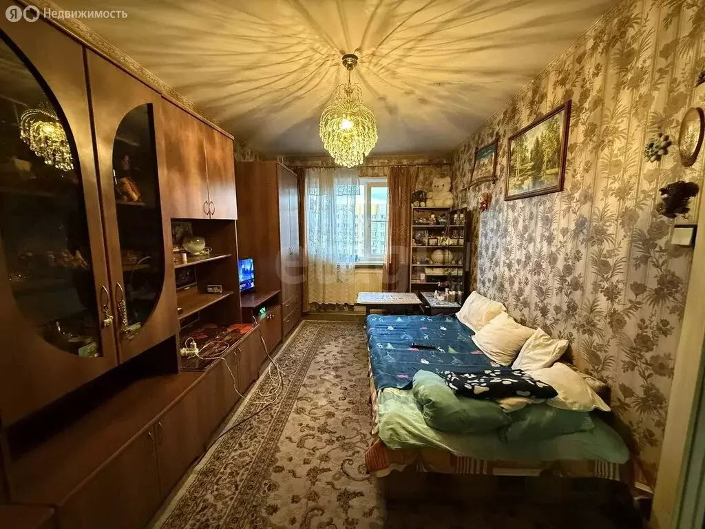 3-комнатная квартира: Санкт-Петербург, Пулковское шоссе, 15к3 (69.9 м) - Фото 1