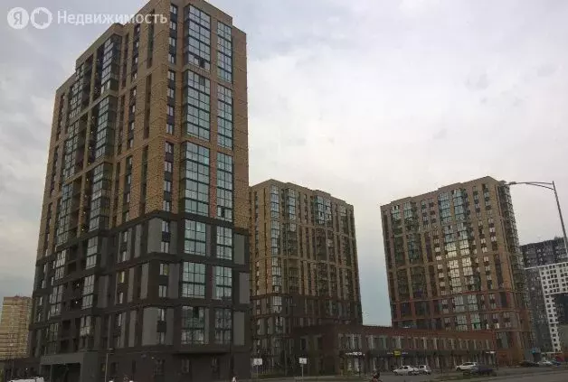 1-комнатная квартира: Тюмень, улица Фармана Салманова, 16 (40 м) - Фото 0