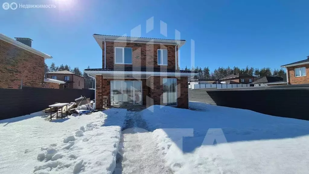 Дом в село Ямное, улица Летний лагерь (120 м) - Фото 1