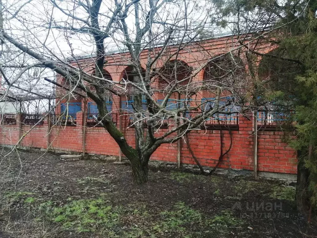Дом в Краснодарский край, Ейское городское поселение, пос. ... - Фото 1