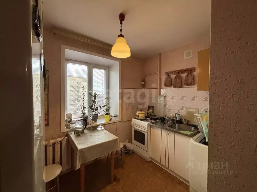 3-к кв. Архангельская область, Архангельск ул. Гагарина, 50 (58.5 м) - Фото 0