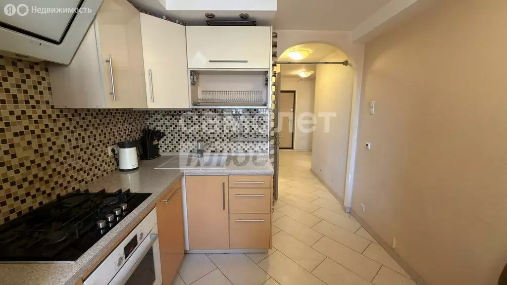 1-комнатная квартира: Дзержинский, Дзержинская улица, 15 (38 м) - Фото 1