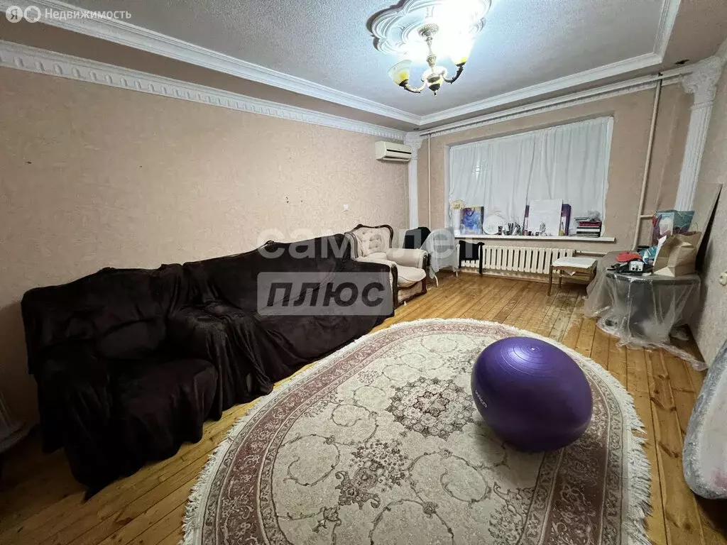 3-комнатная квартира: Грозный, улица А.А. Айдамирова, 70 (73 м) - Фото 1
