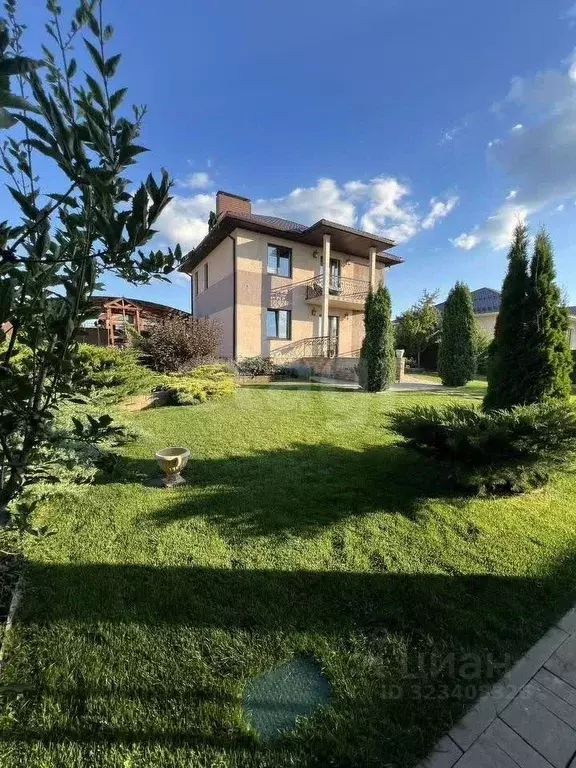 Дом в Белгородская область, Белгородский район, Дубовское с/пос, пос. ... - Фото 1