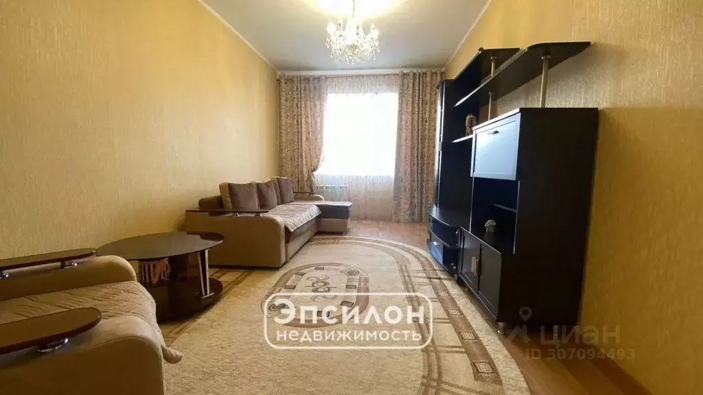 3-к кв. Курская область, Курск просп. Победы, 44 (104.0 м) - Фото 1